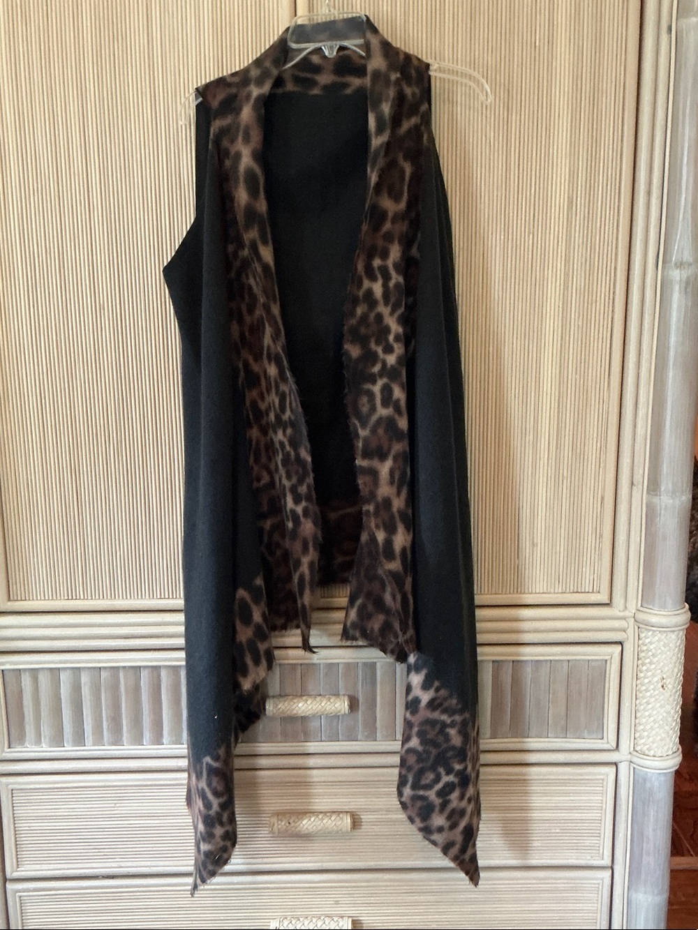 Black Open Front Vest with Leopard Trim